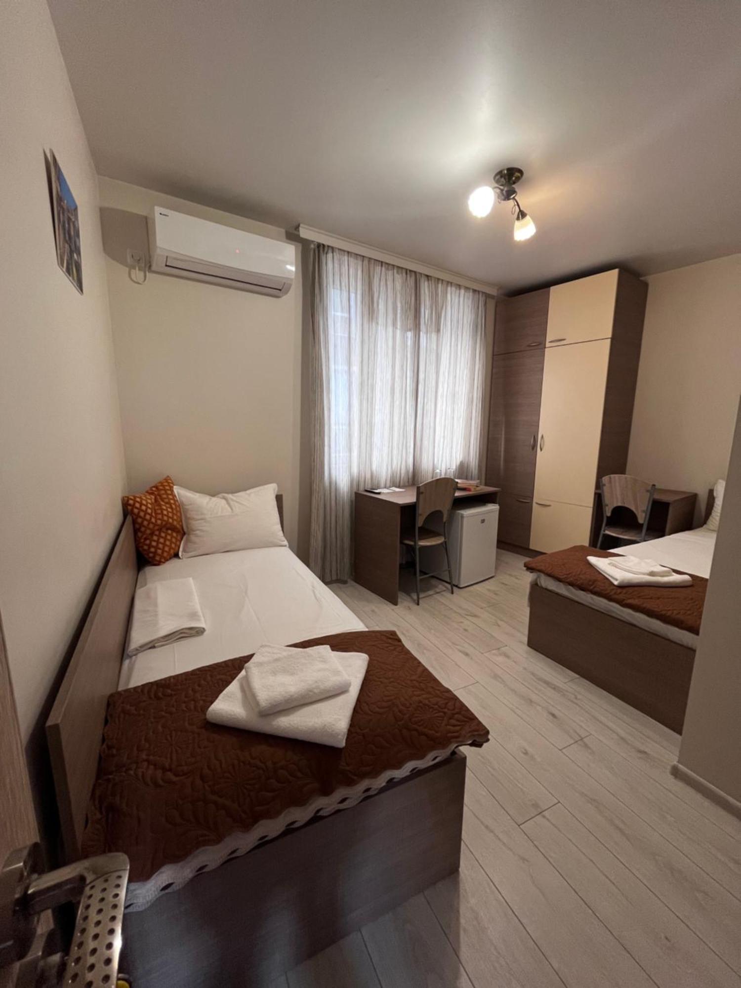 Хостел Атлас - Hostel Atlas Благоэвгард Экстерьер фото