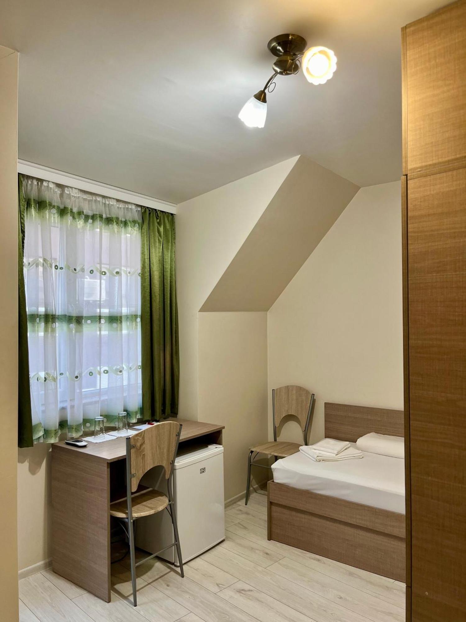 Хостел Атлас - Hostel Atlas Благоэвгард Экстерьер фото